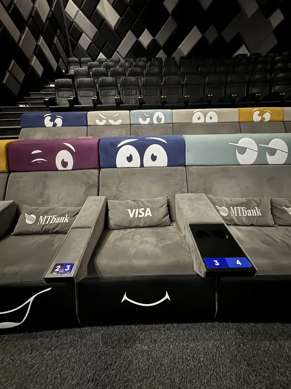 Мягкая Мебель для Кинотеатр MOON, в ТЦ Dana Mall