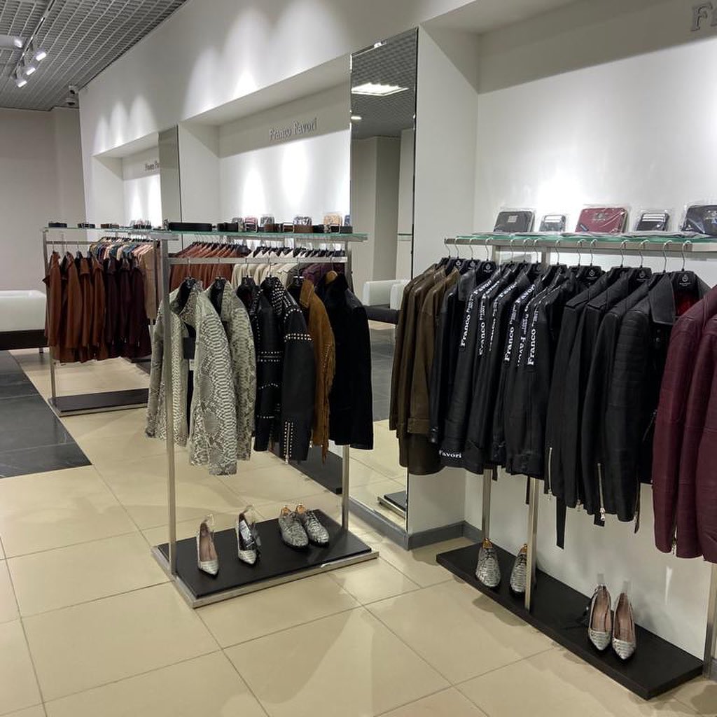 Торговое оборудование для Бутик  Franco Favori