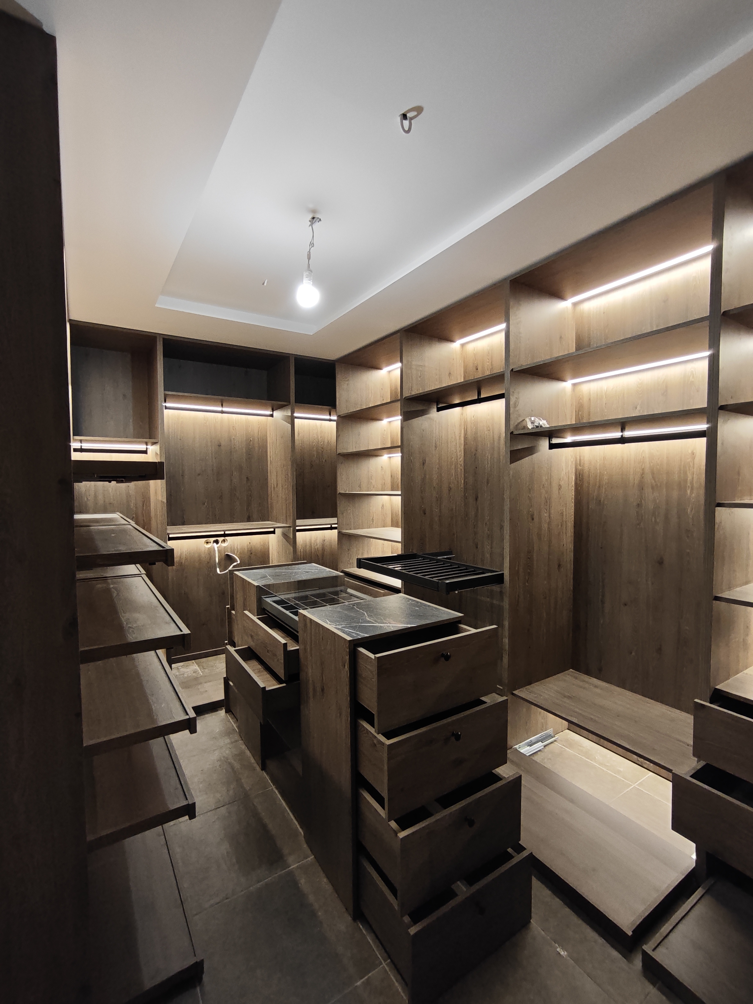 Гардеробная система для Гардеробная система для дома